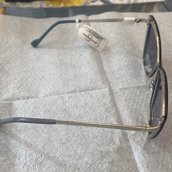Jessica Simpson women’s sunglasses - Picture 3 of 10